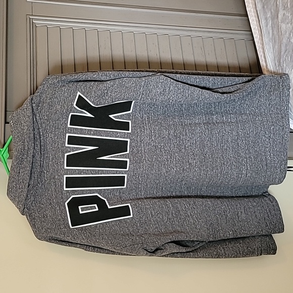 PINK Campus Sweatshirt - Picture 3 of 8